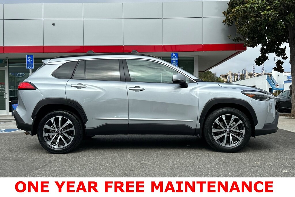 Used 2023 Toyota Corolla Cross XLE SUV
