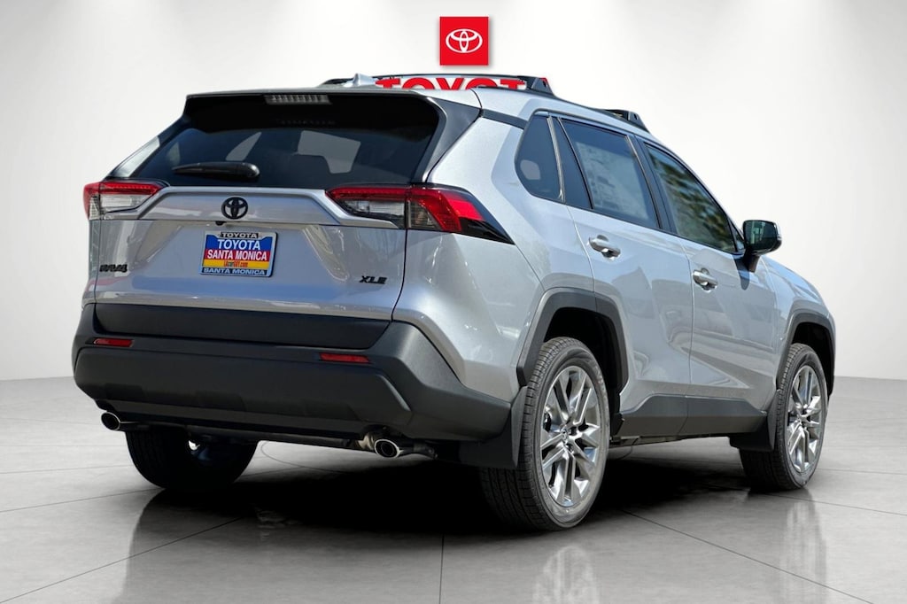 2025 Toyota RAV4 XLE Premium photo 2