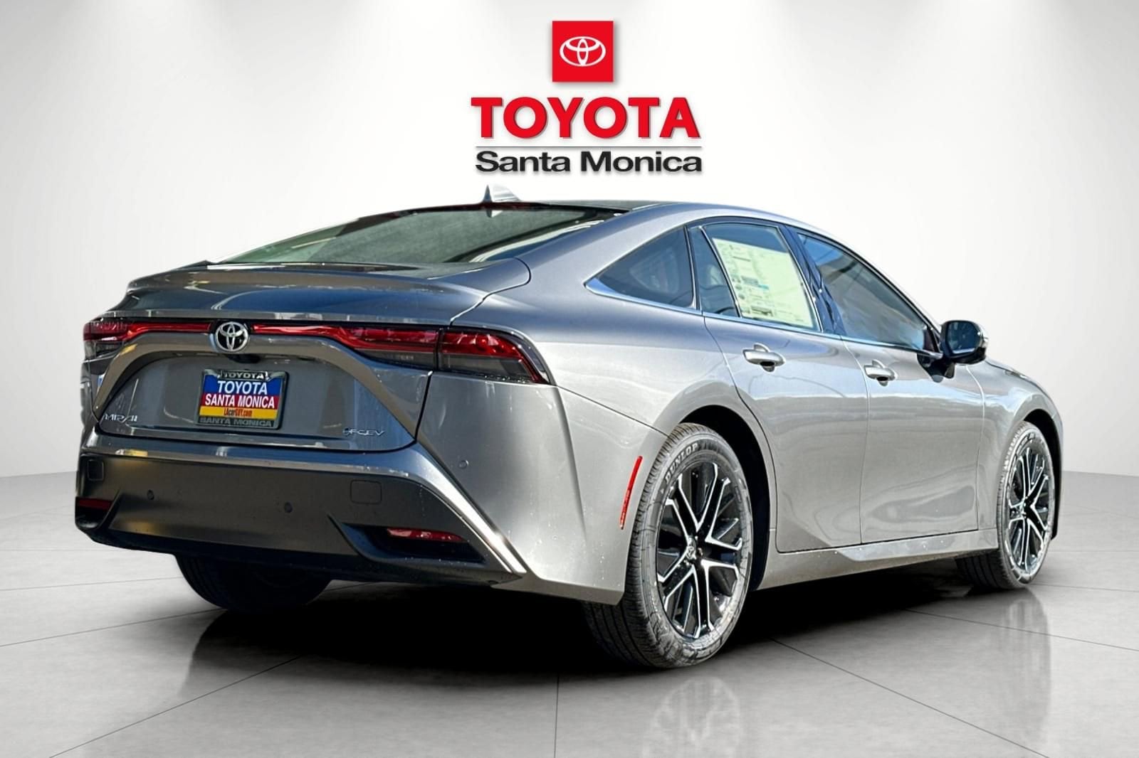 2026 Toyota Mirai photo 2