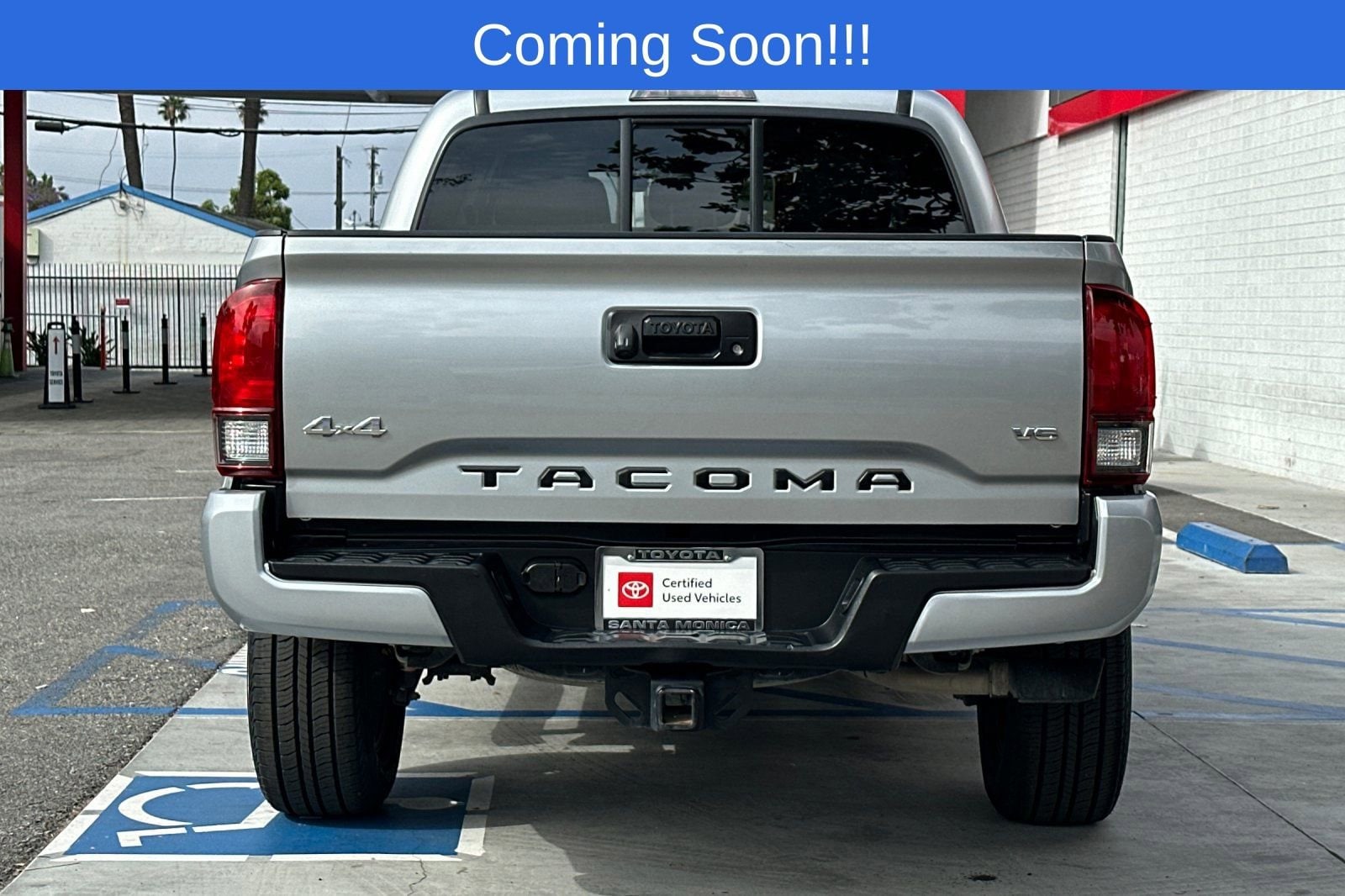 2023 Toyota Tacoma SR photo 4