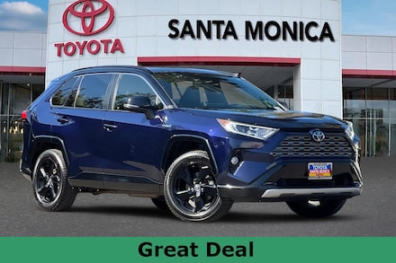 2019 Toyota RAV4 Hybrid XSE SUV