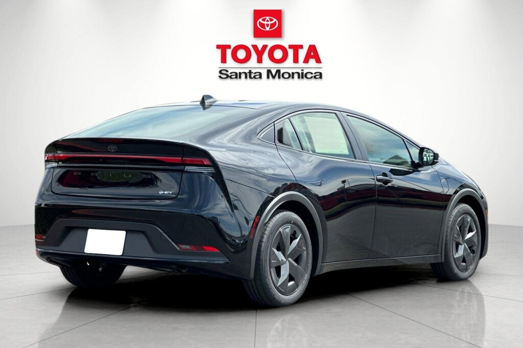 New 2026 Toyota Prius LE Hatchback