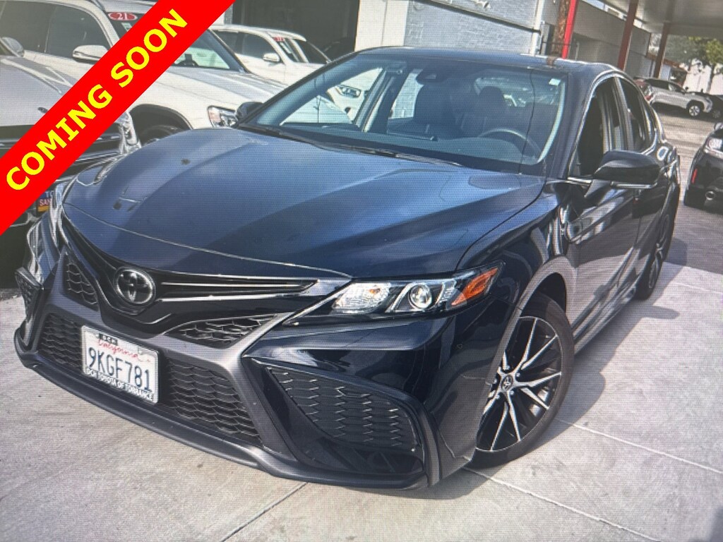 Used 2024 Toyota Camry SE Sedan