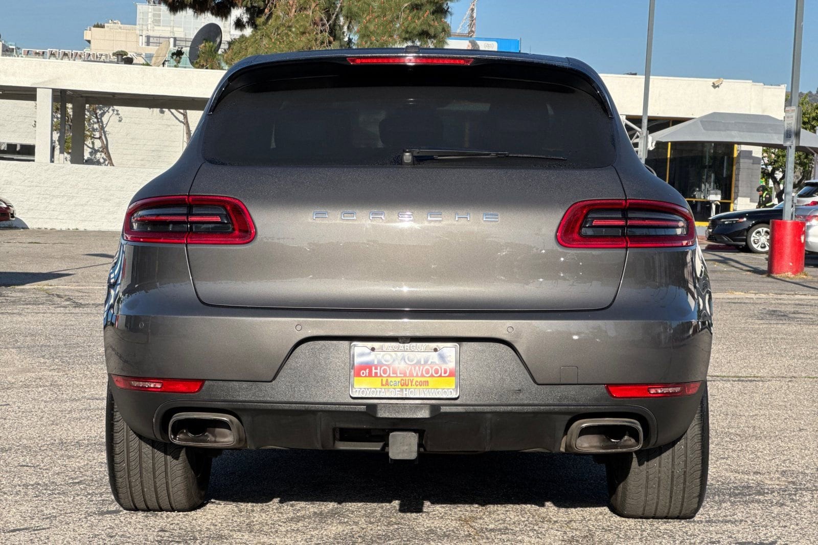 2018 Porsche Macan Base photo 4