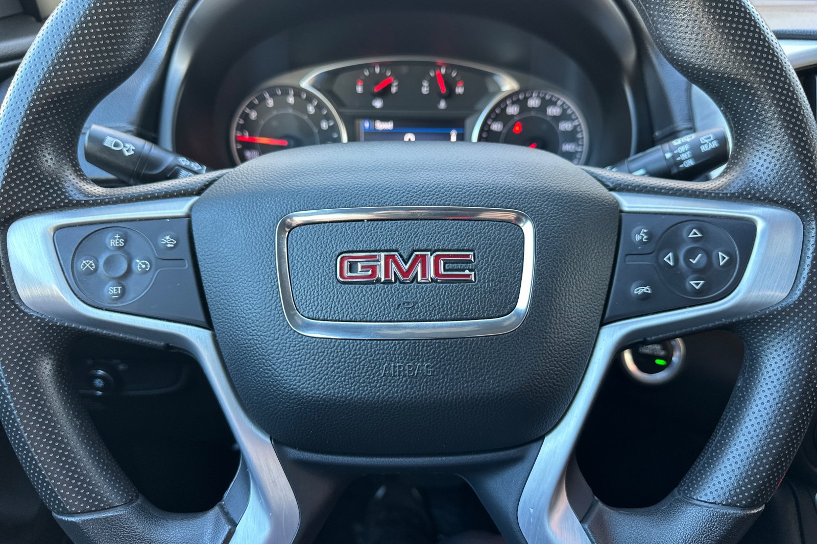 2024 GMC Terrain SLE - Photo 23