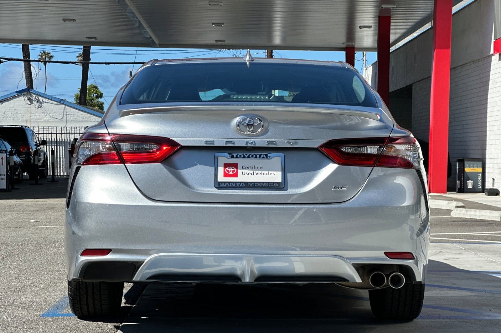 2024 Toyota Camry SE photo 4