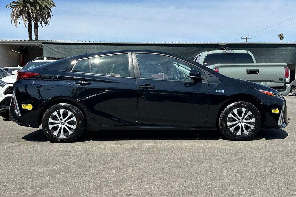Used 2022 Toyota Prius Prime XLE Hatchback