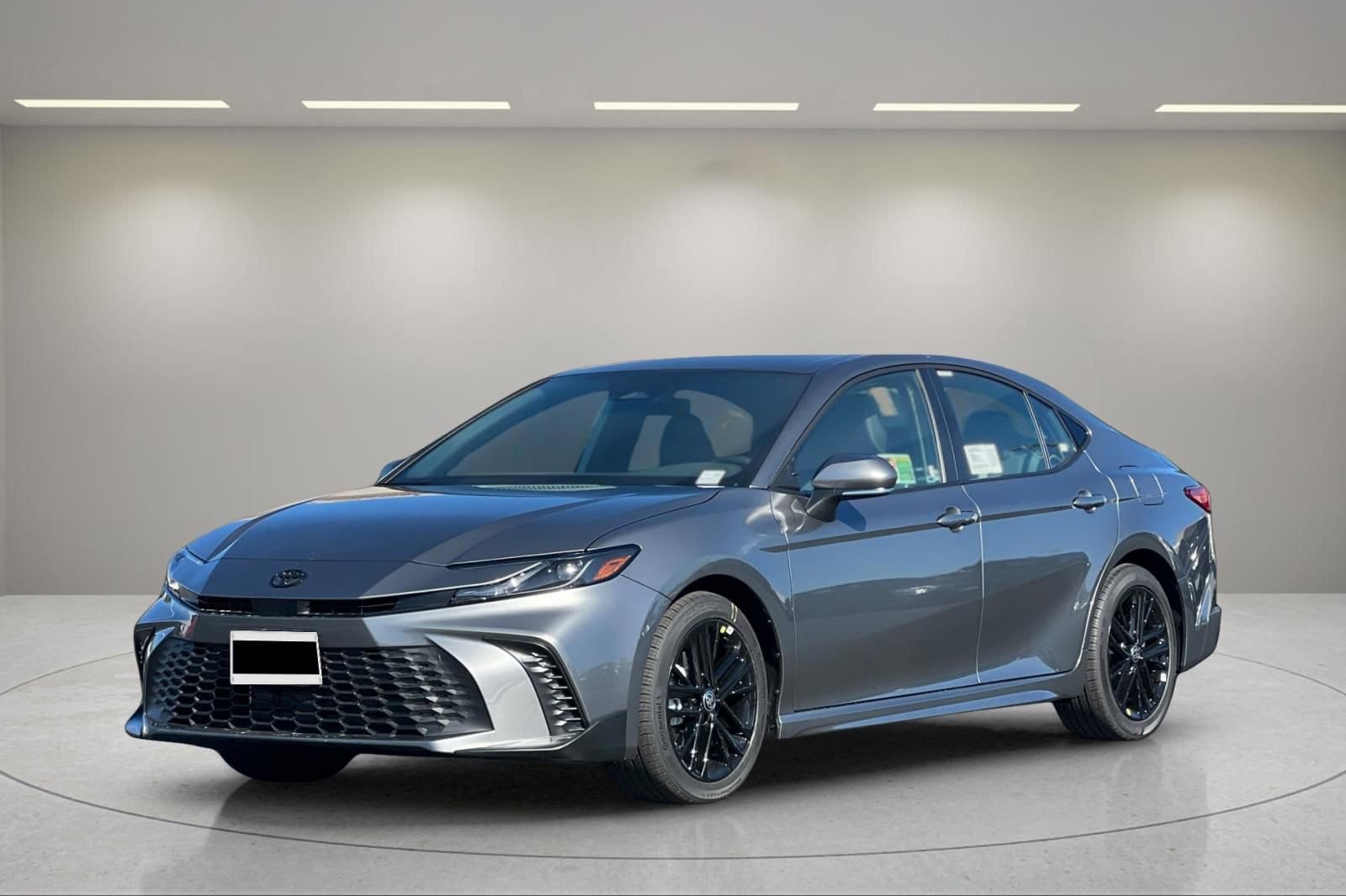 2026 Toyota Camry SE photo 6