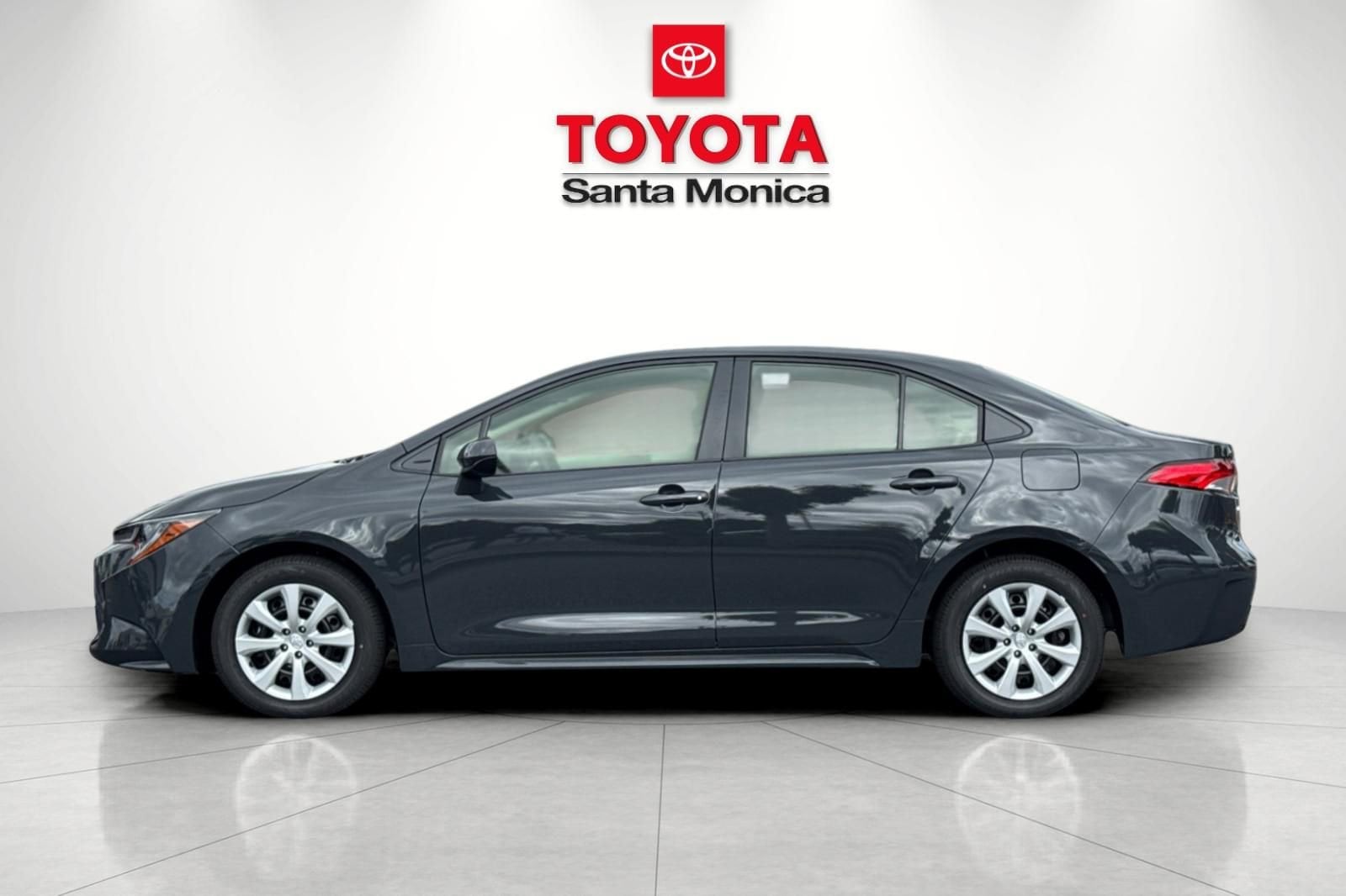 2026 Toyota Corolla LE photo 3