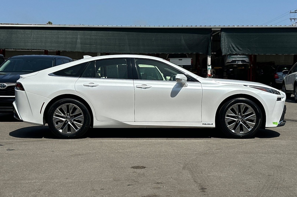 Certified 2022 Toyota Mirai XLE Sedan