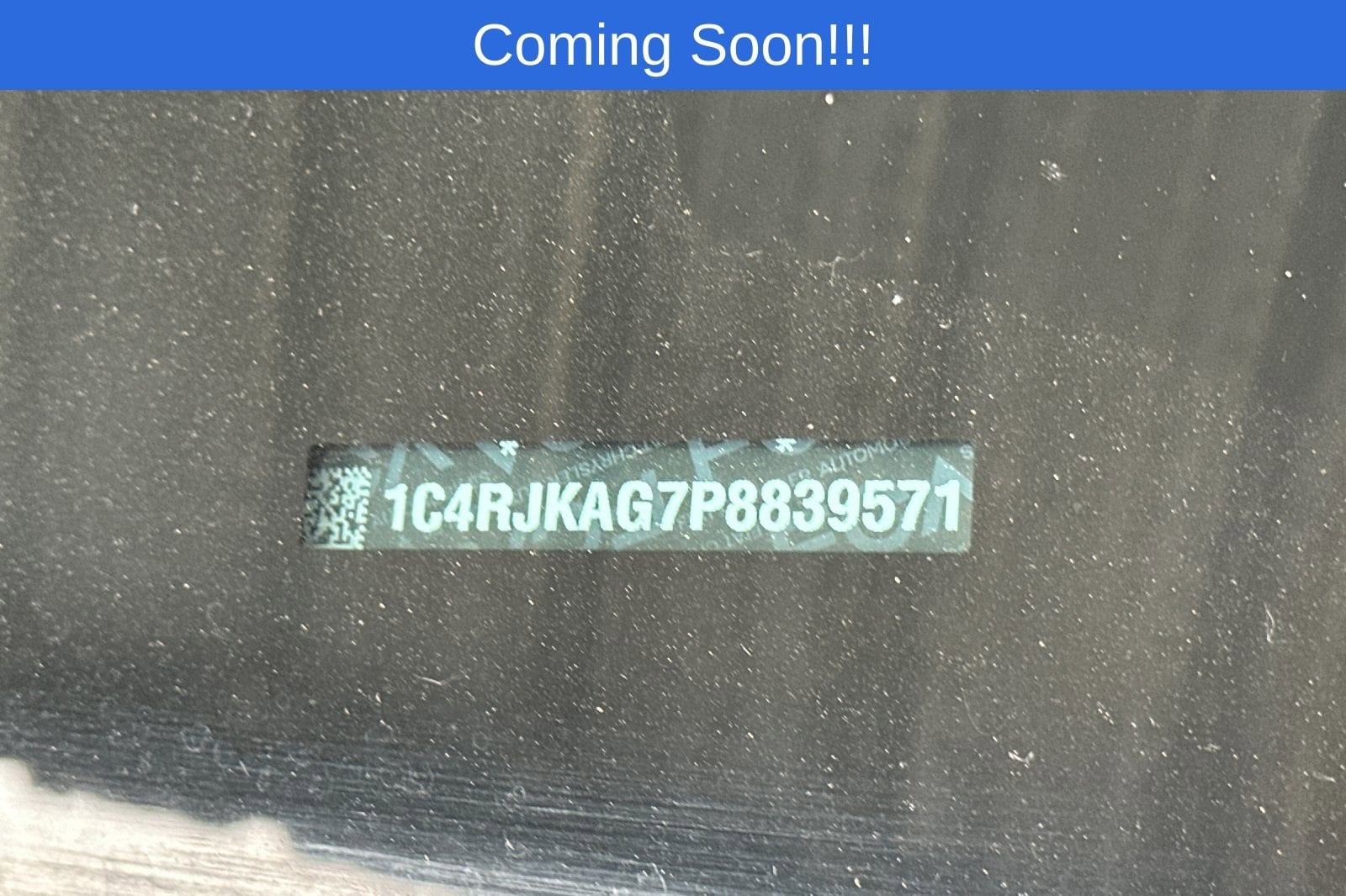 2023 Jeep Grand Cherokee Altitude photo 3