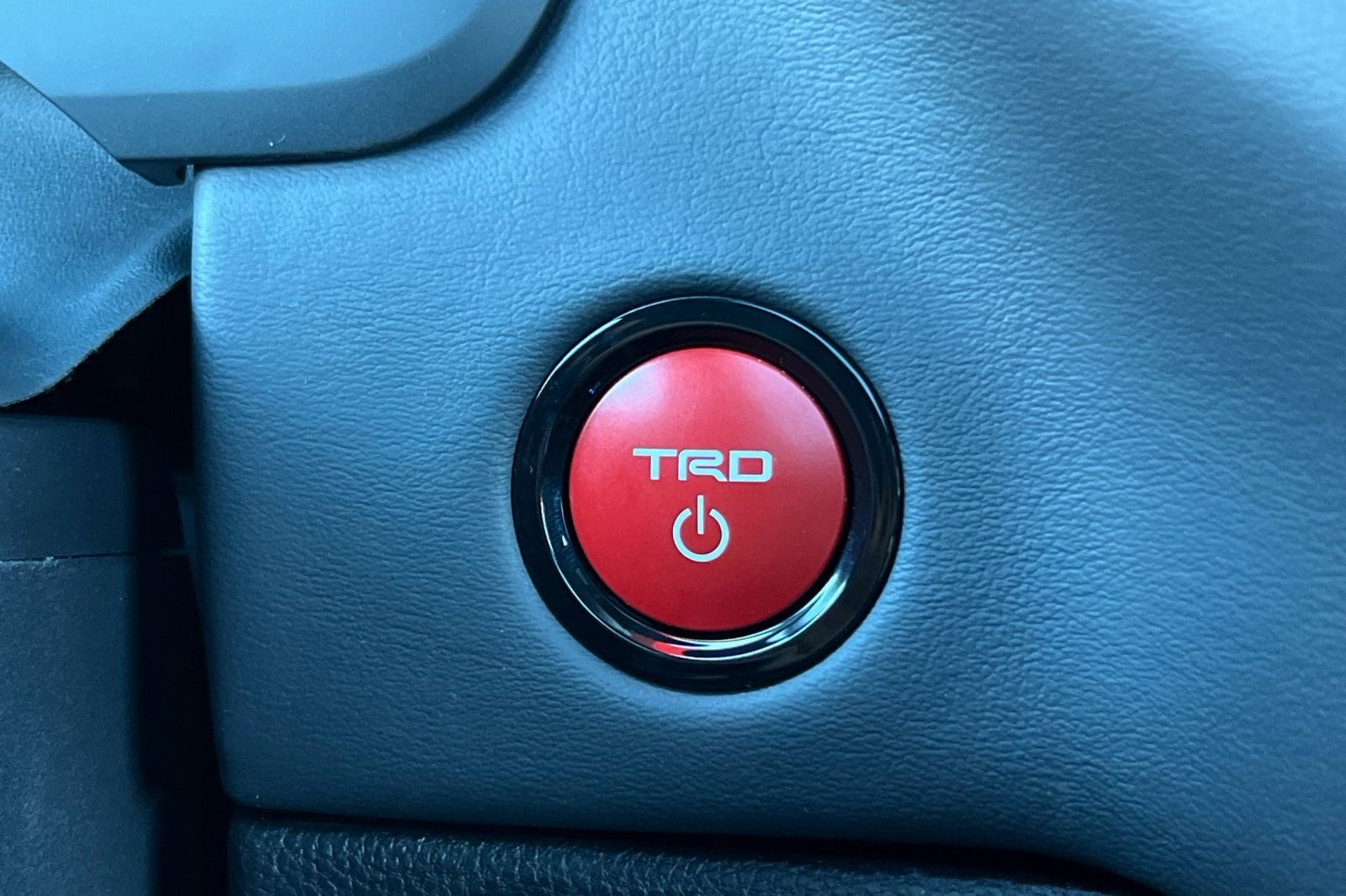 2026 Toyota Sequoia Platinum - Photo 26