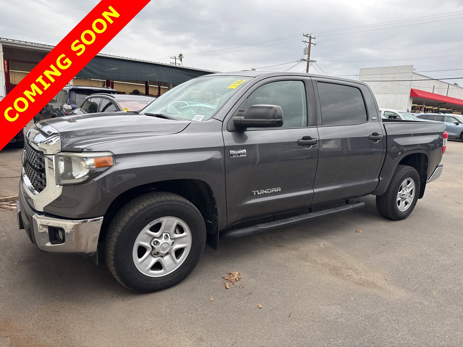 2020 Toyota Tundra SR5's photo