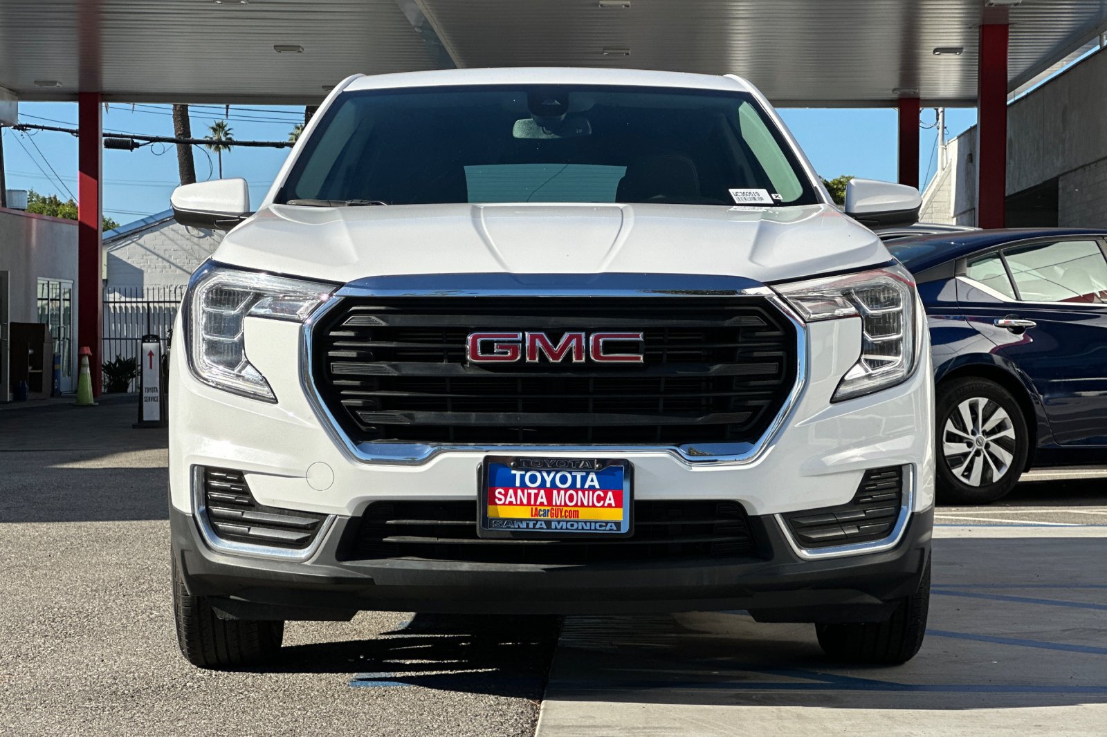 2024 GMC Terrain SLE - Photo 8
