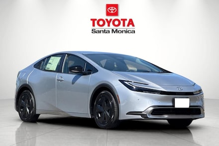 2026 Toyota Prius Plug-in Hybrid SE Hatchback