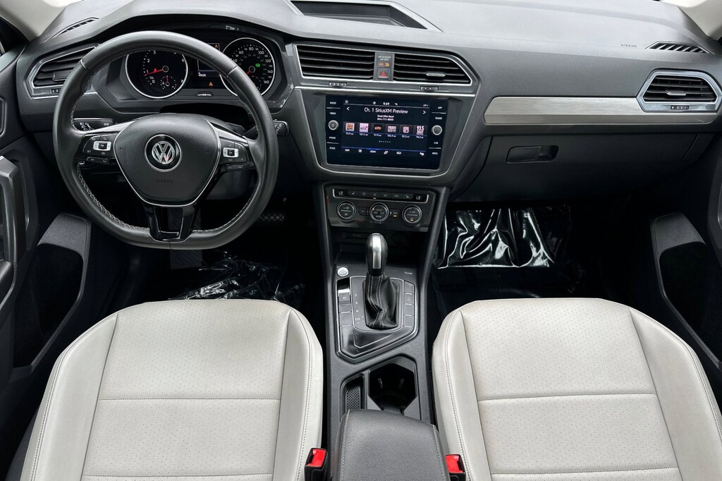 2021 Volkswagen Tiguan SE photo 11