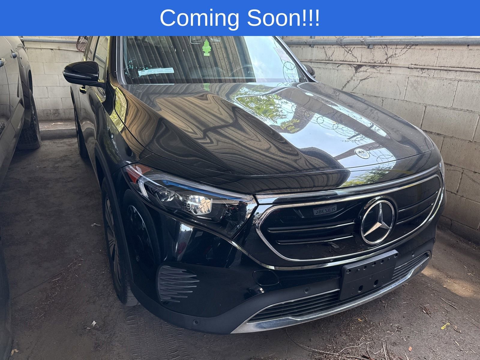 2023 Mercedes-Benz EQB EQB 300's photo