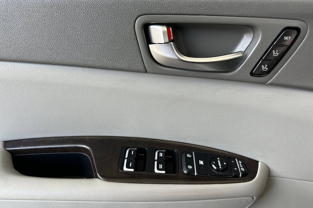 2016 Kia Optima EX photo 9