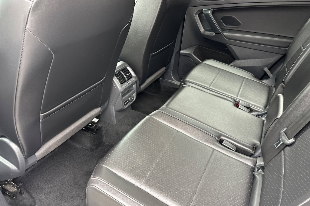 2019 Volkswagen Tiguan SE photo 8