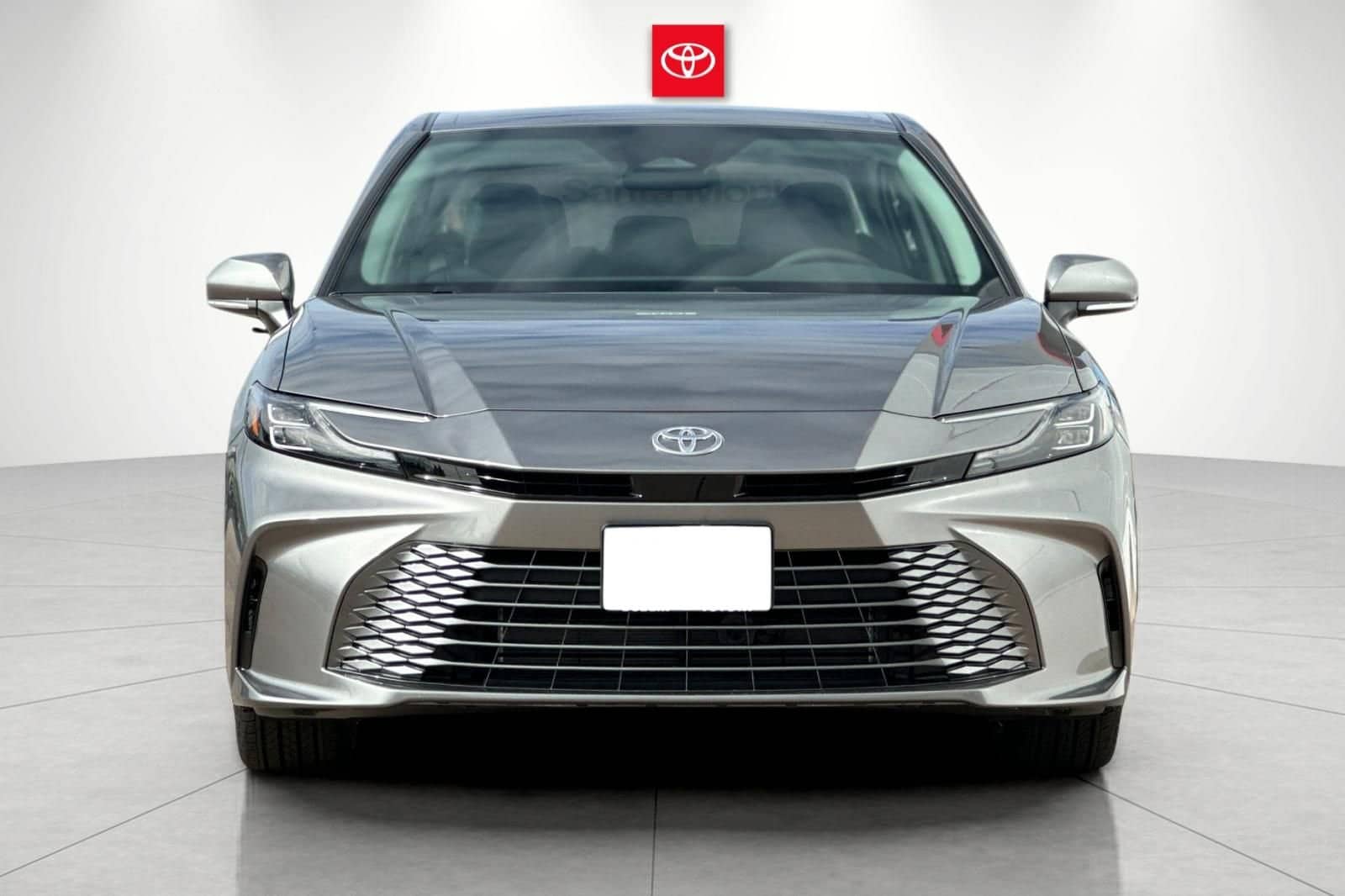 2026 Toyota Camry XLE photo 6