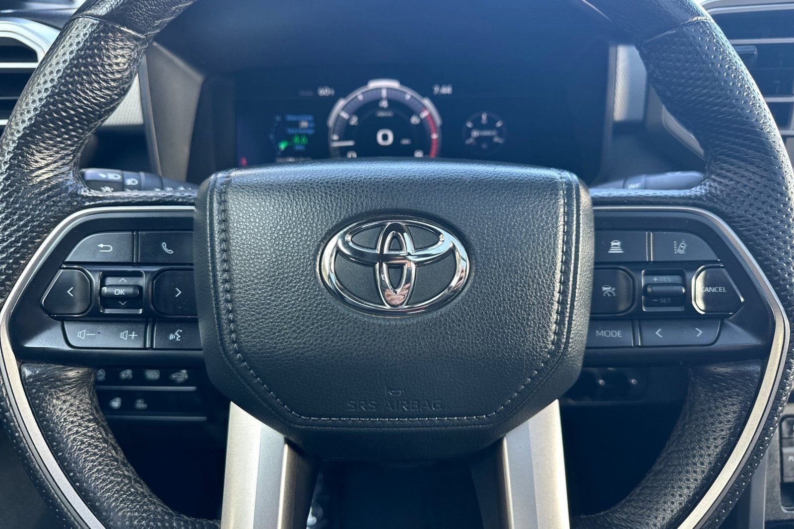 2025 Toyota Tundra Limited photo 6