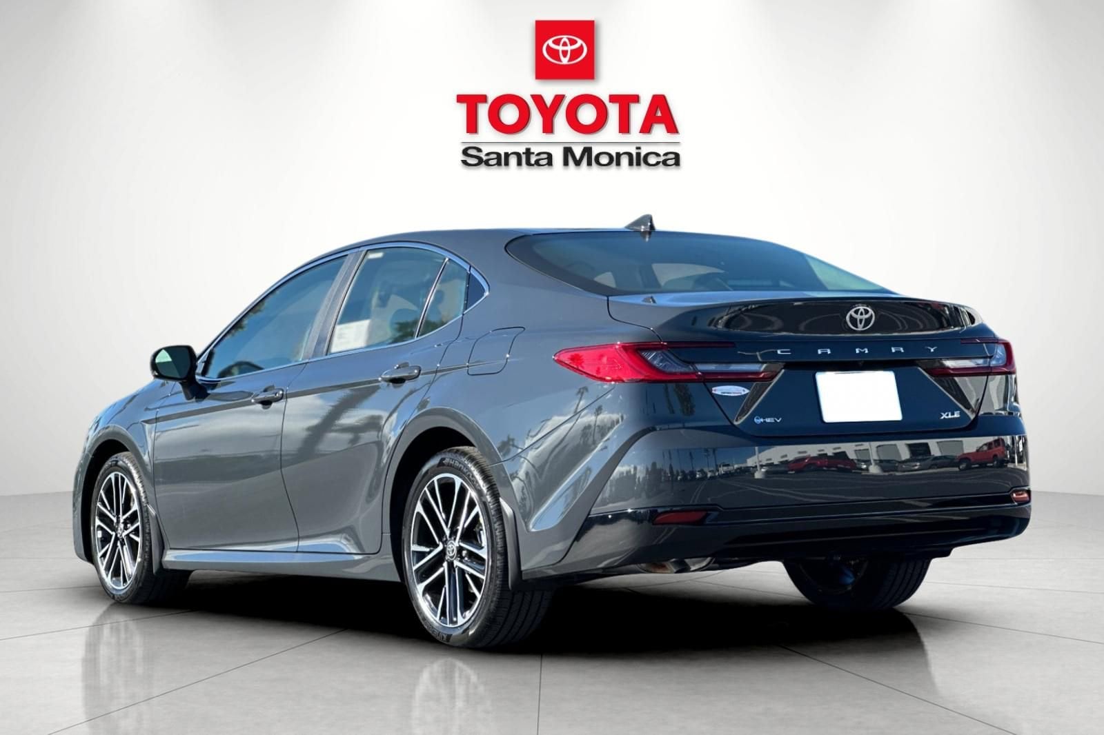 2026 Toyota Camry XLE photo 4