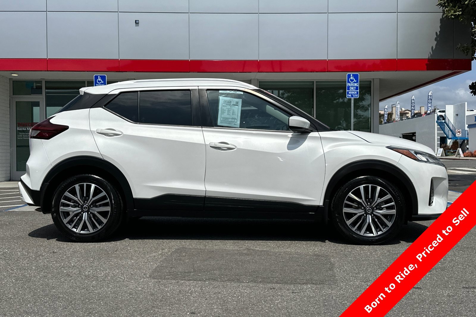Used 2021 Nissan Kicks SV with VIN 3N1CP5CV4ML475871 for sale in Santa Monica, CA