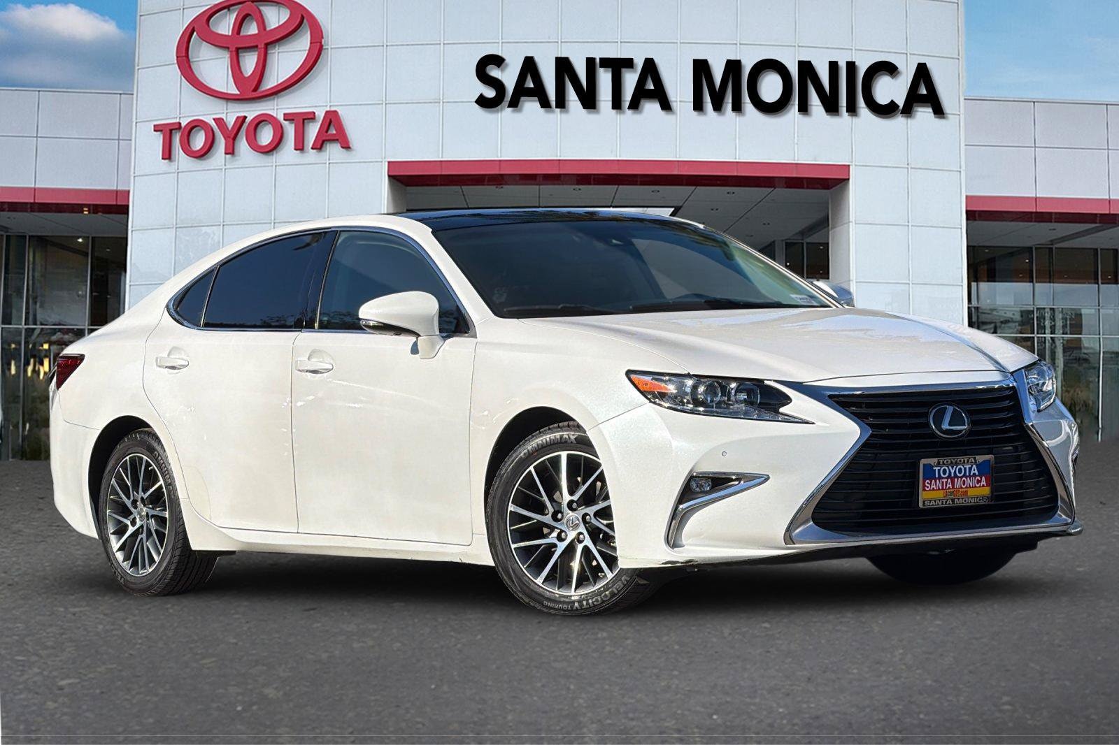 2017 Lexus ES