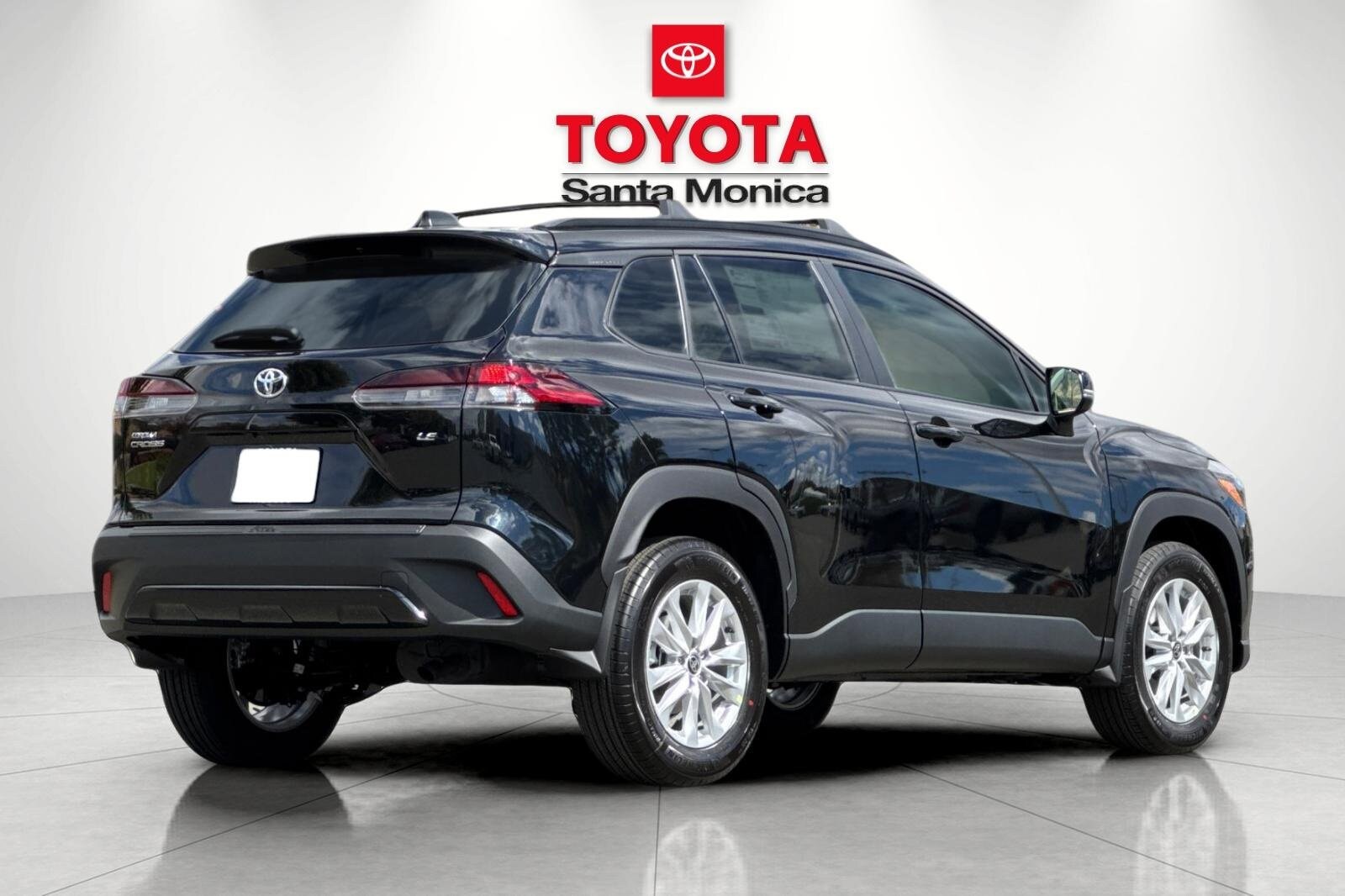 2026 Toyota Corolla Cross LE photo 3