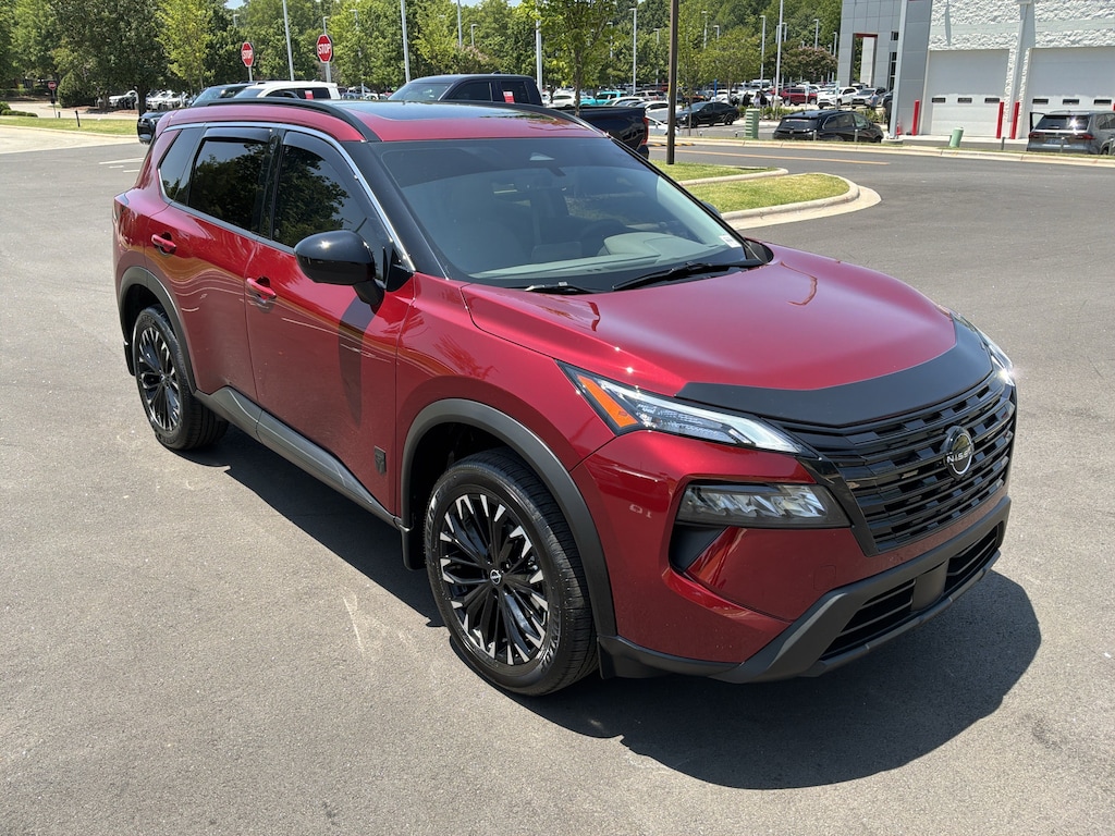 Used 2026 Nissan Rogue Dark Armor SUV