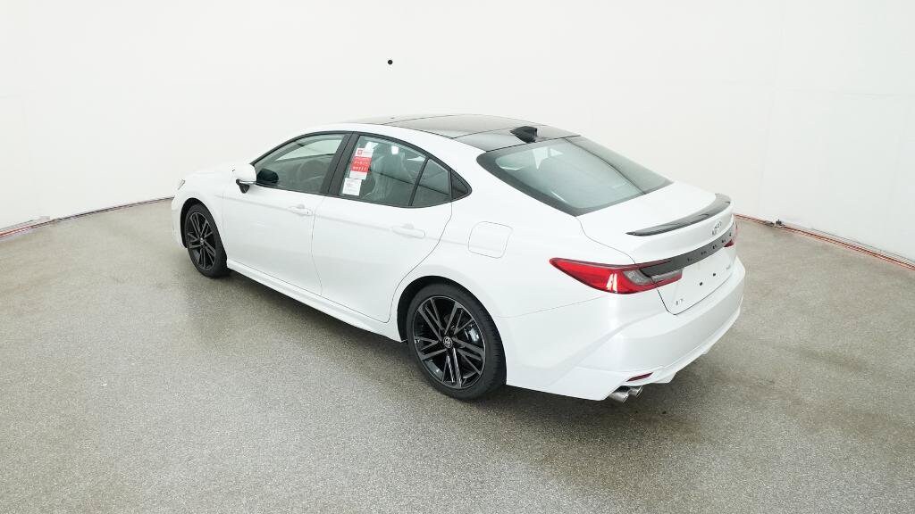 Toyota Camry XSE