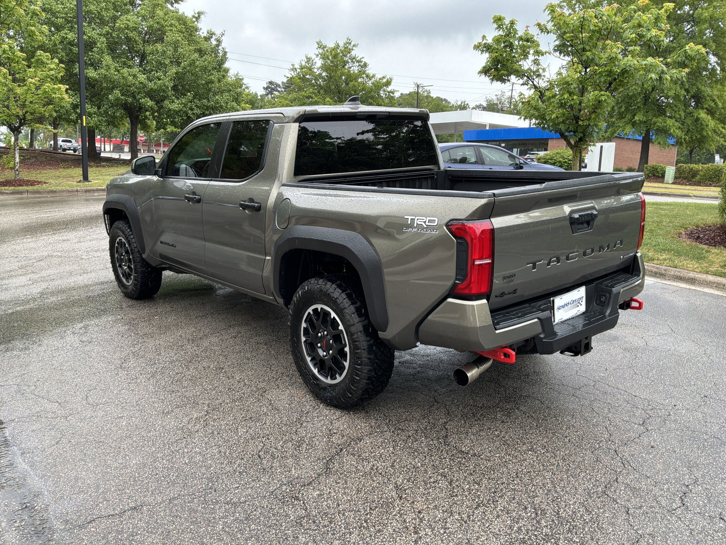 2025 Toyota Tacoma 4WD TRD Off Road Hybrid photo 6