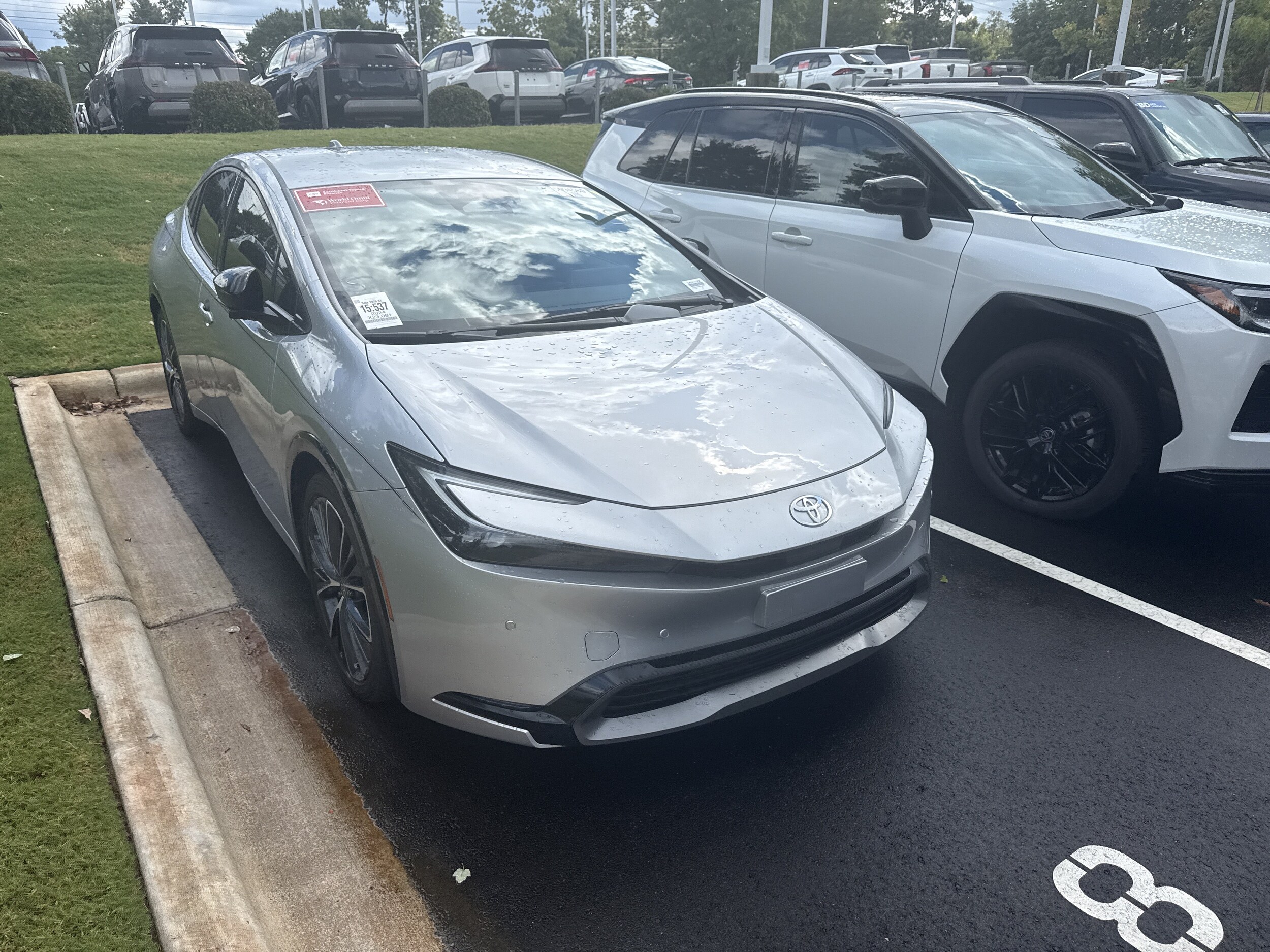 2024 Toyota Prius XLE