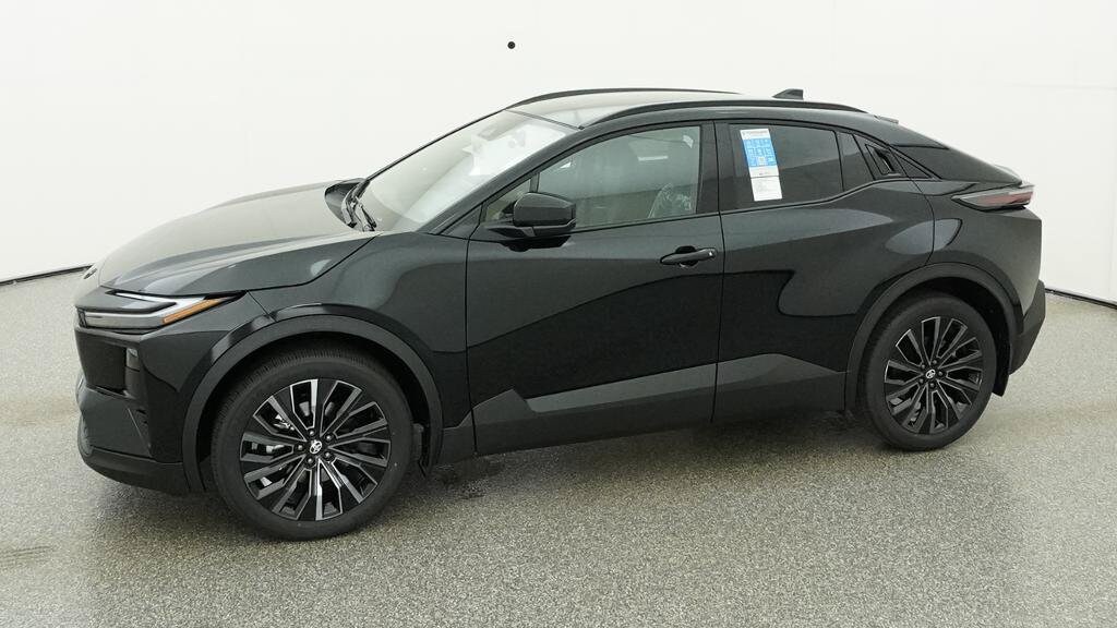 2026 Toyota C-HR XSE