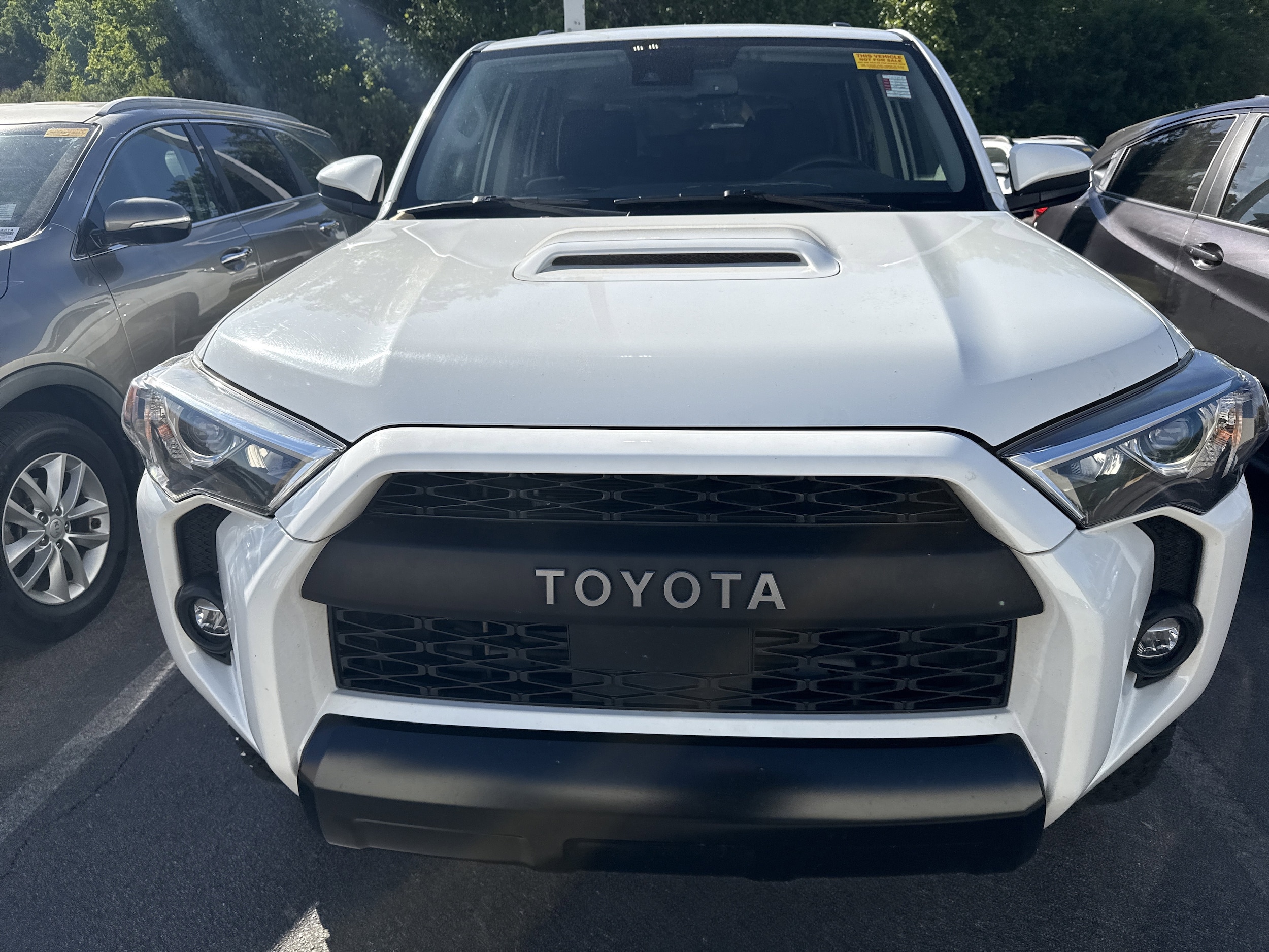 2021 Toyota 4Runner TRD Off Road photo 2