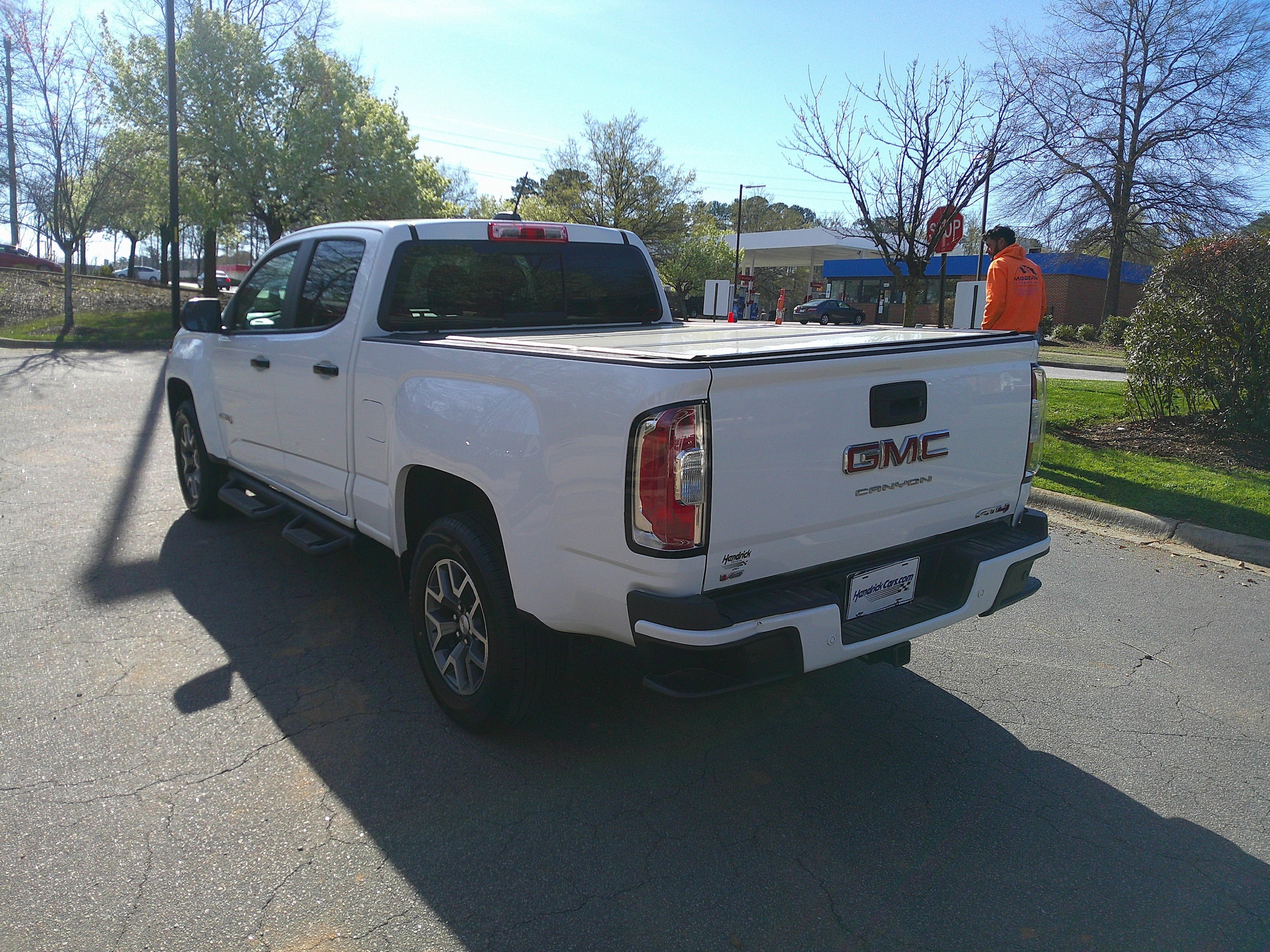 2022 GMC Canyon 4WD AT4 w/Leather photo 3