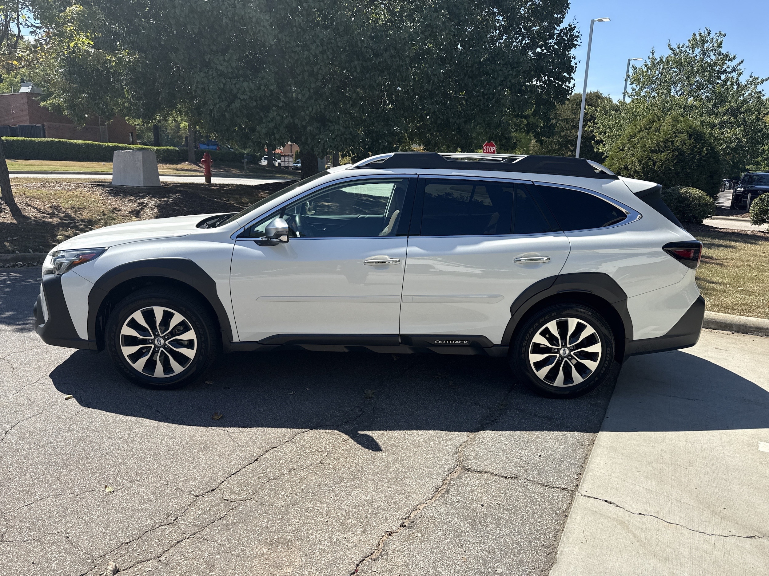 2023 Subaru Outback Touring XT