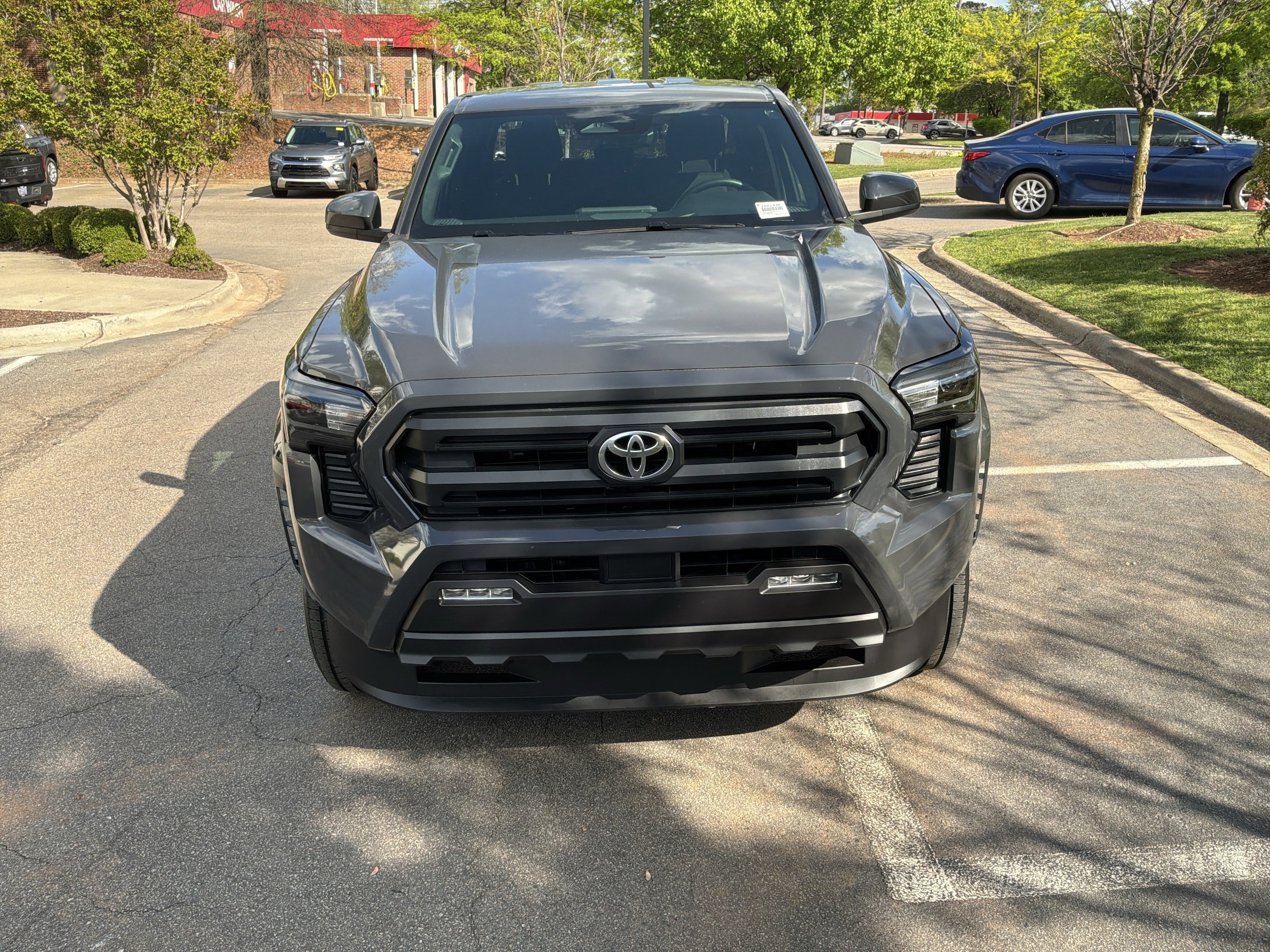 2025 Toyota Tacoma 4WD SR5 photo 2