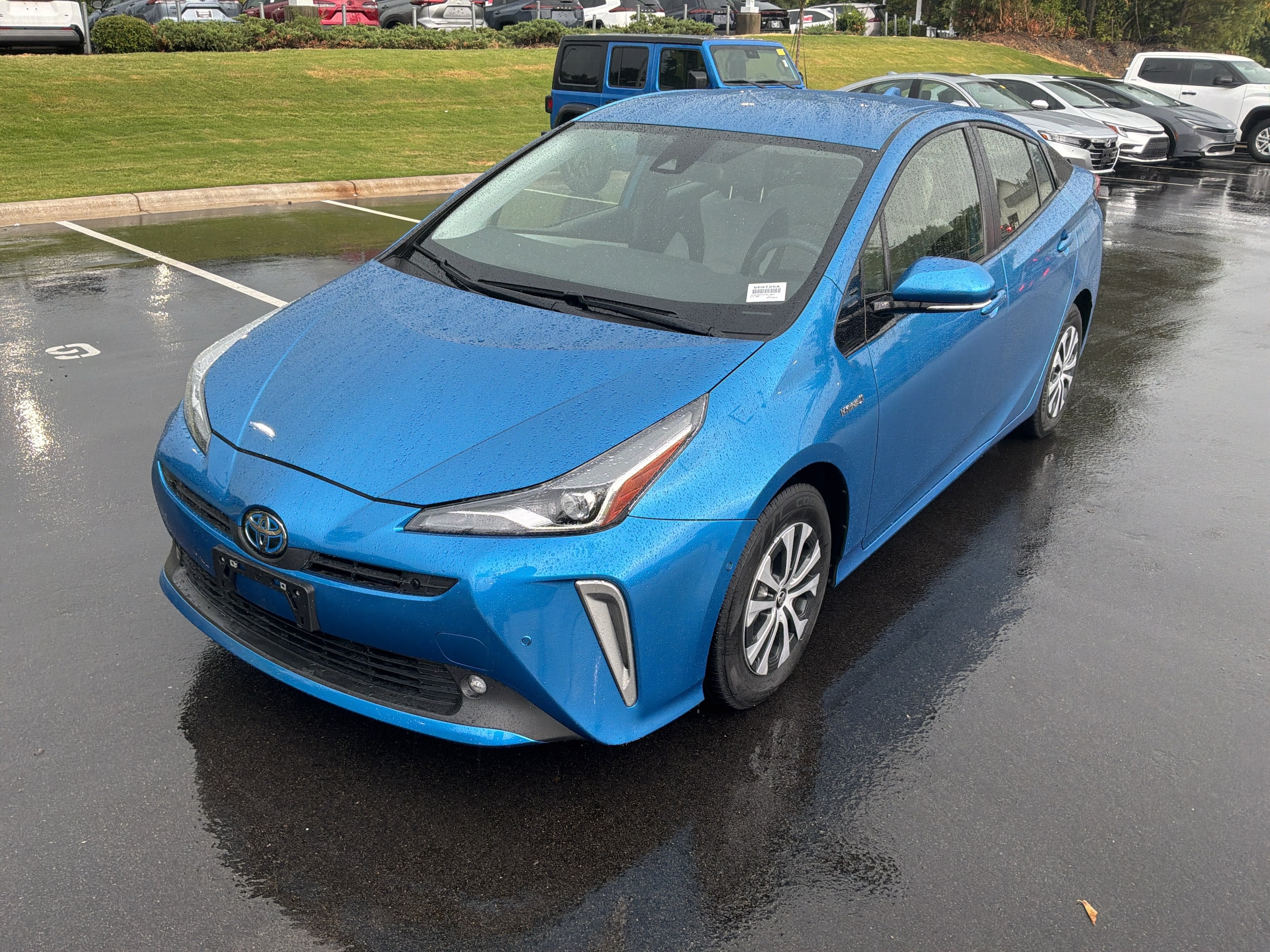 2020 Toyota Prius LE