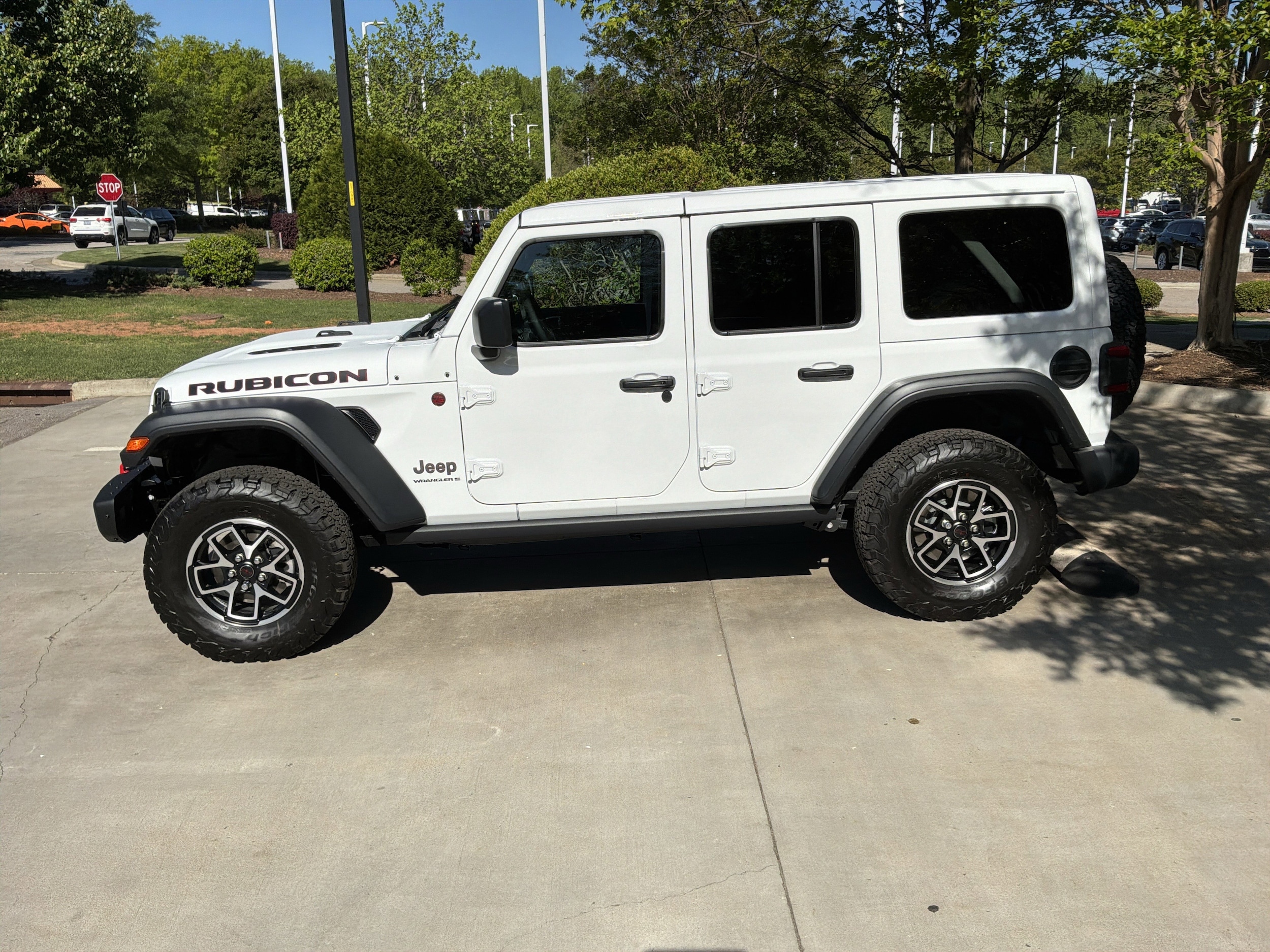 2026 Jeep Wrangler Rubicon photo 5