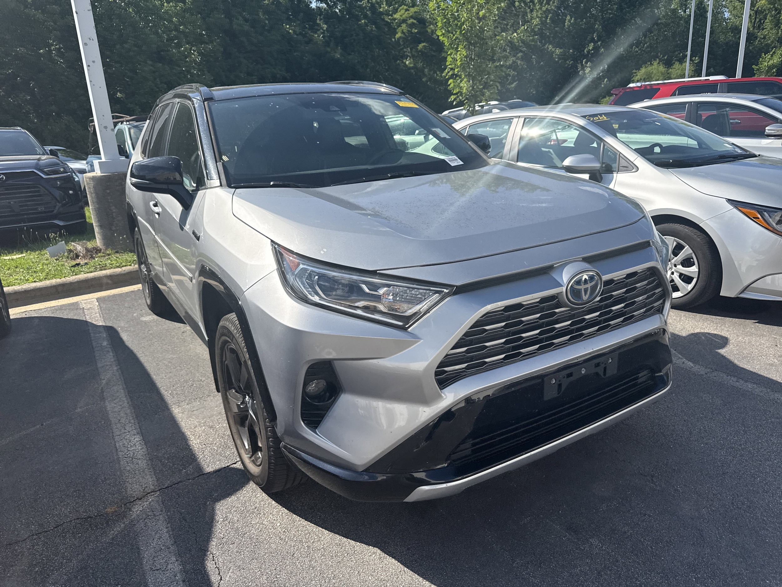Toyota RAV4 Hybrid XSE