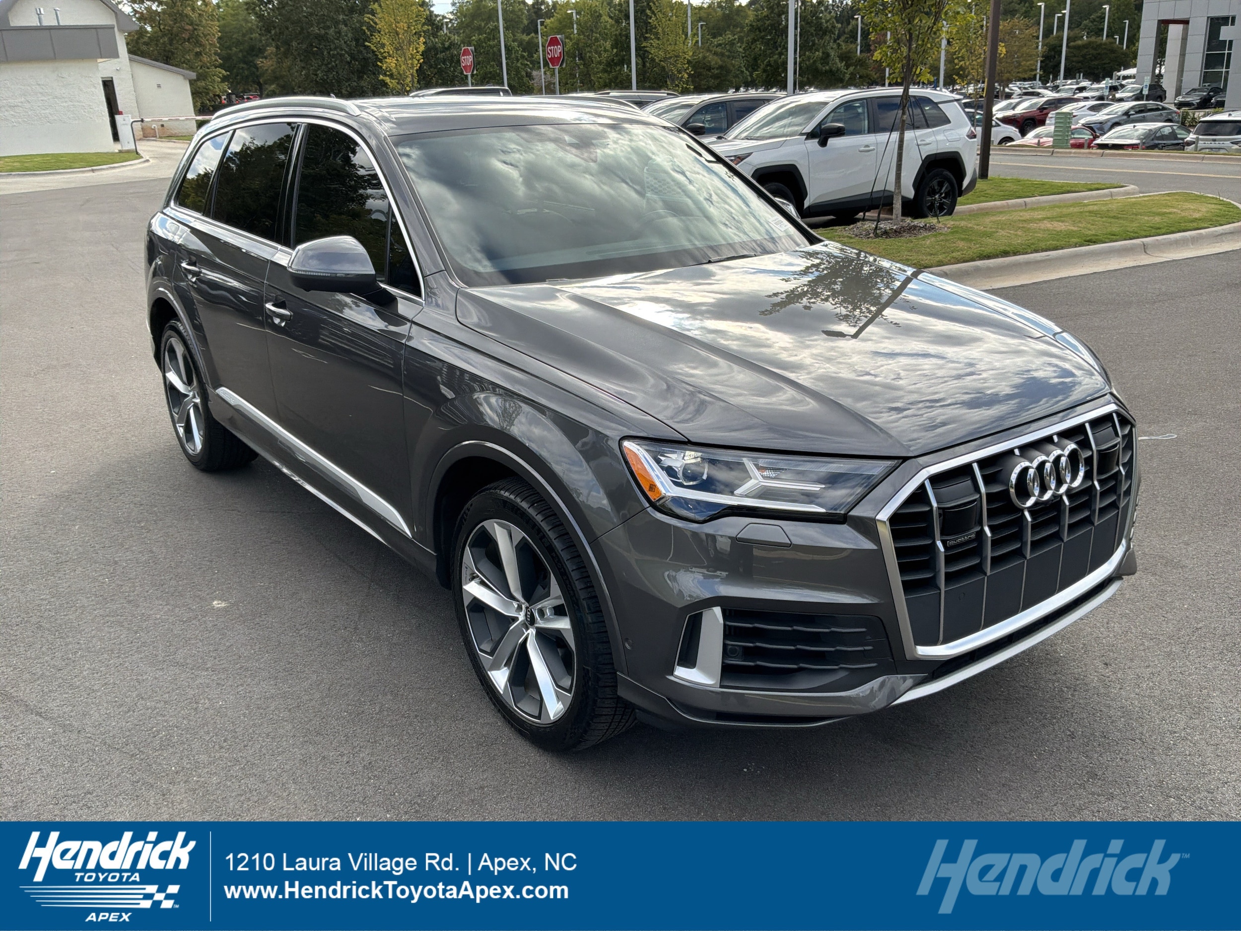2022 Audi Q7 Premium Plus 2022 Audi Q7 Premium Plus