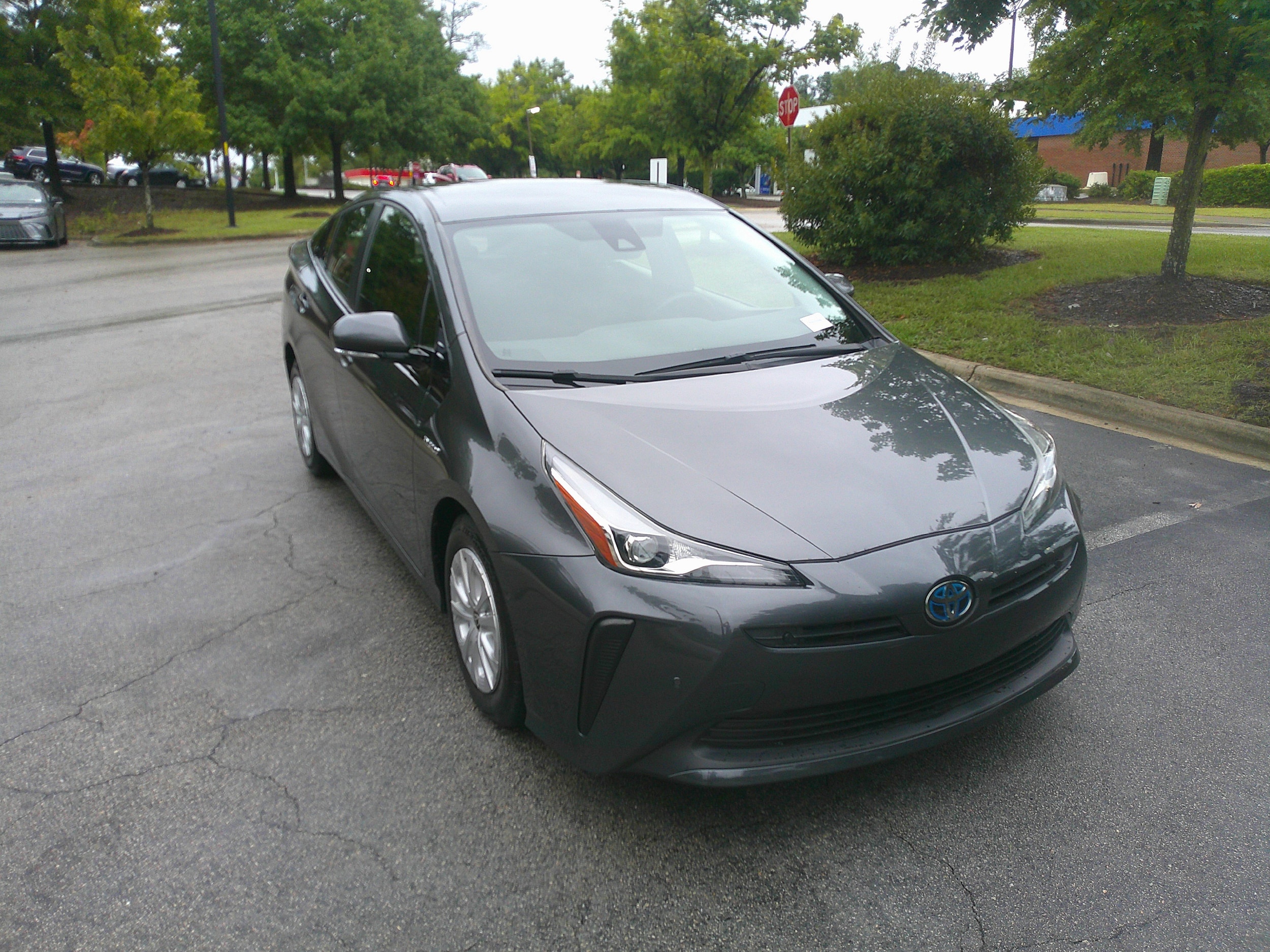 2019 Toyota Prius LE