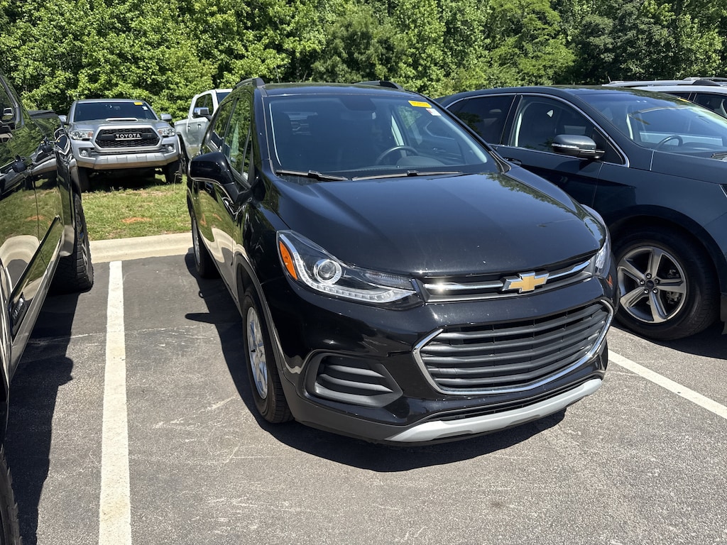 Used 2021 Chevrolet Trax LT SUV