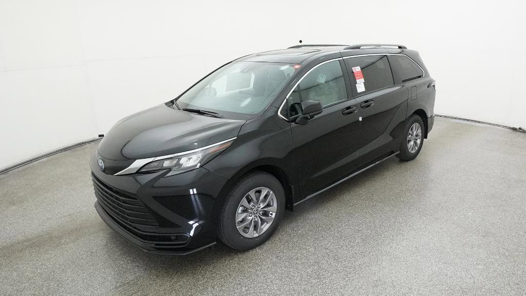 2025 Toyota Sienna