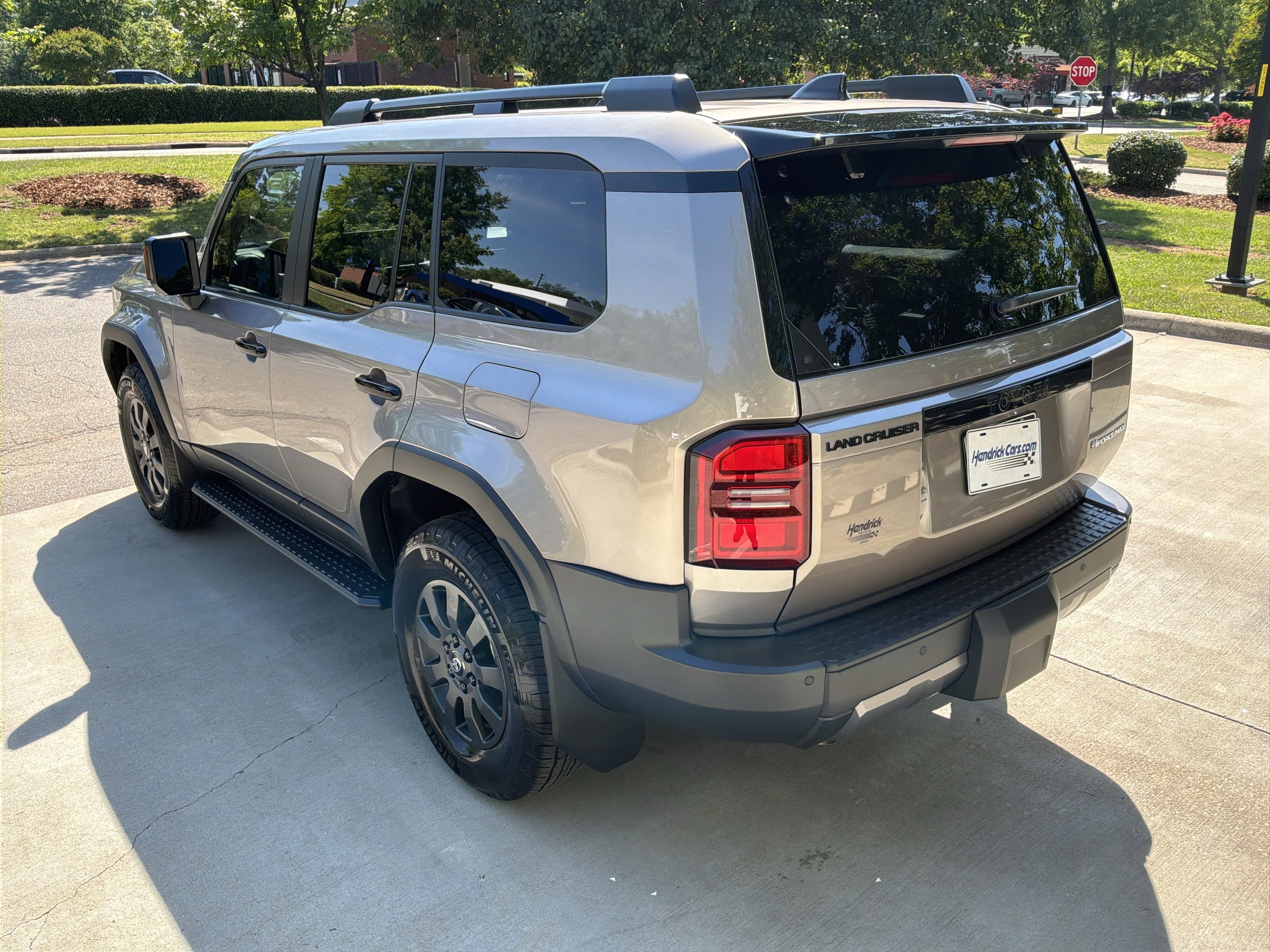 2026 Toyota Land Cruiser photo 6