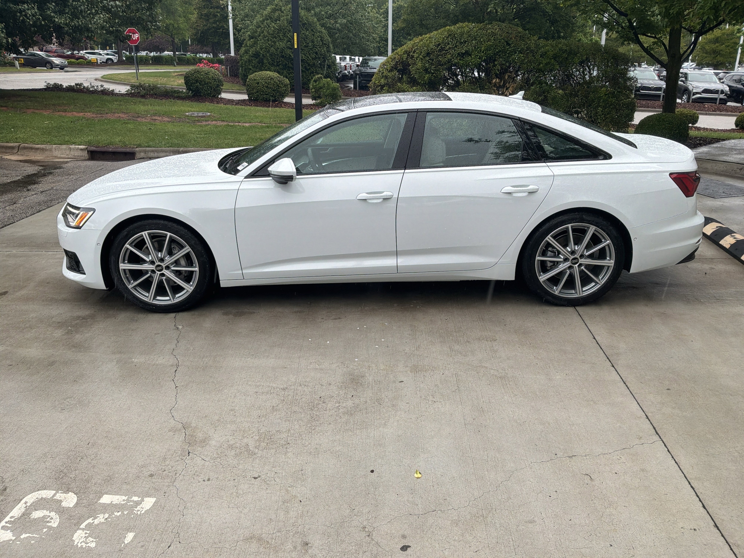 2025 Audi A6 Sedan Premium photo 6