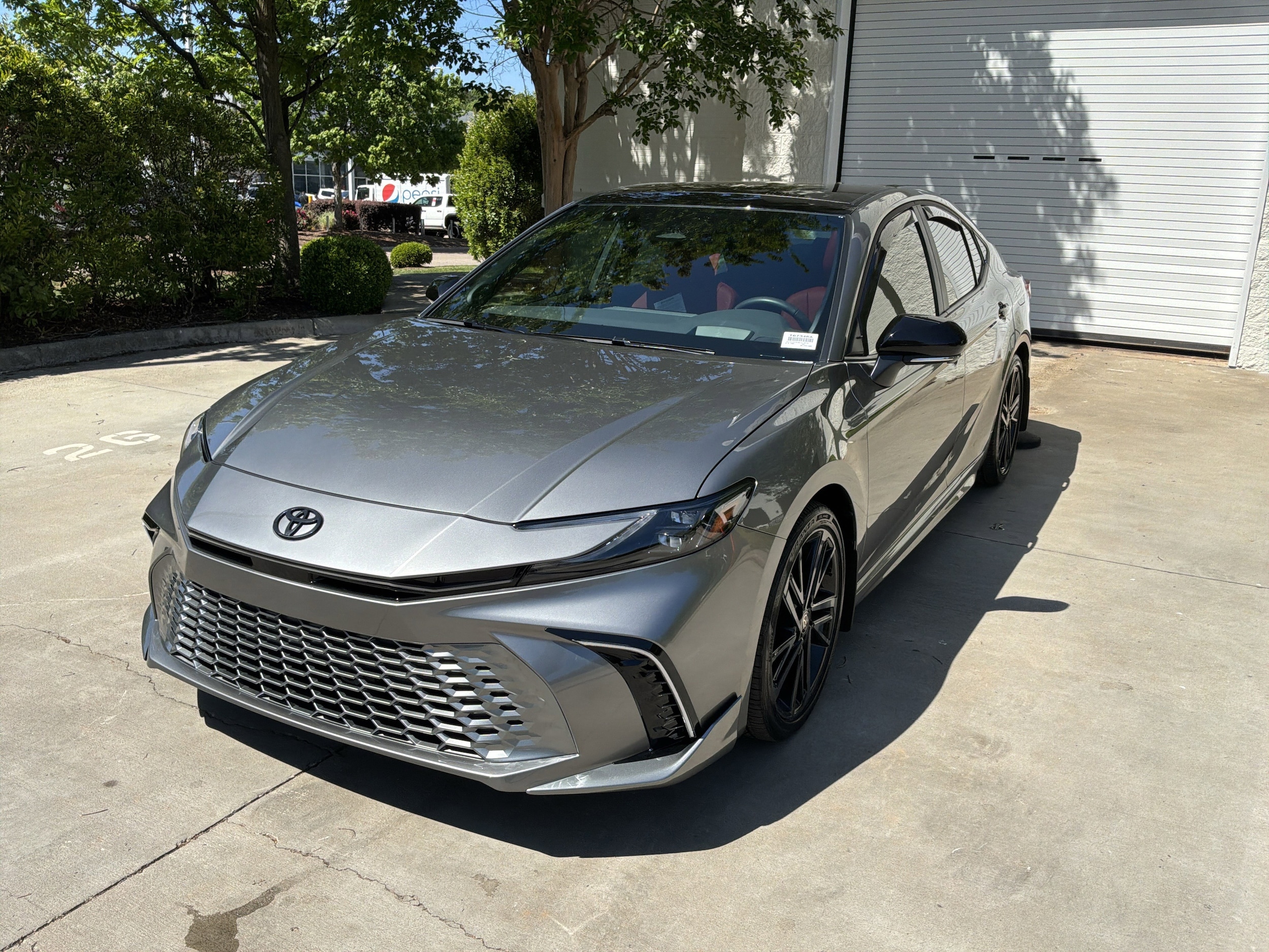 2025 Toyota Camry XSE photo 4