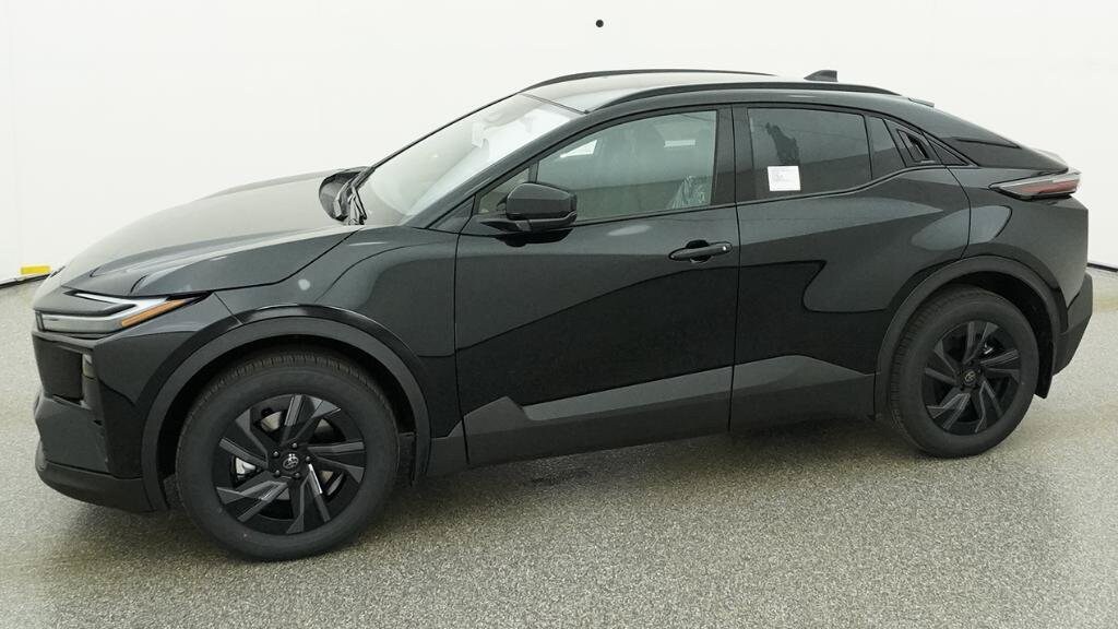 2026 Toyota C-HR SE