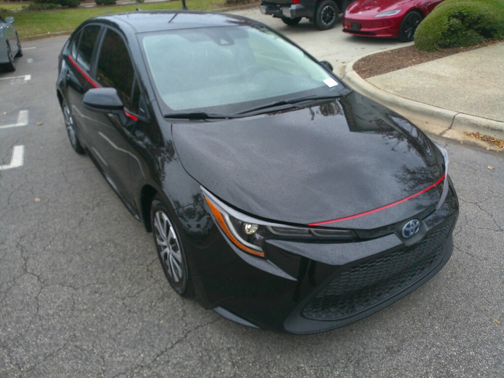 Certified 2022 Toyota Corolla Hybrid LE Sedan